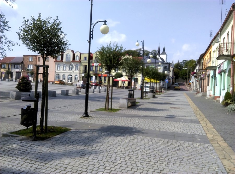 Na Rynku w Małogoszczy