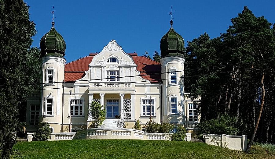 Barlinek (niem.Berlinchen) Pałac Cebulowy z 1908 roku