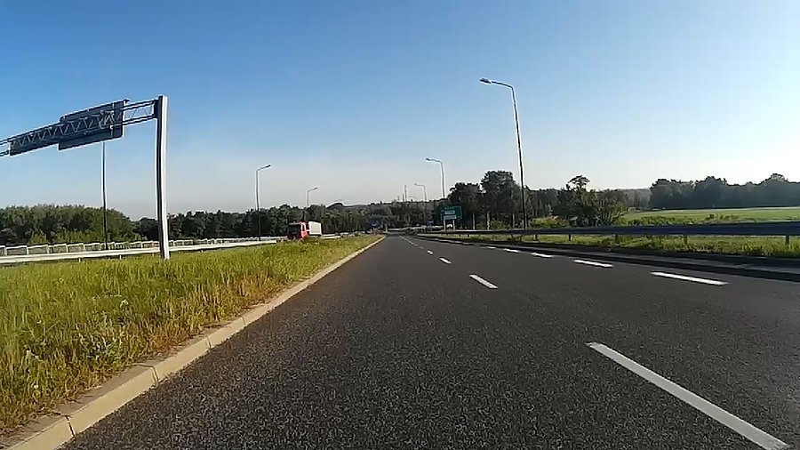 Na węźle z A4 w Kończycach
