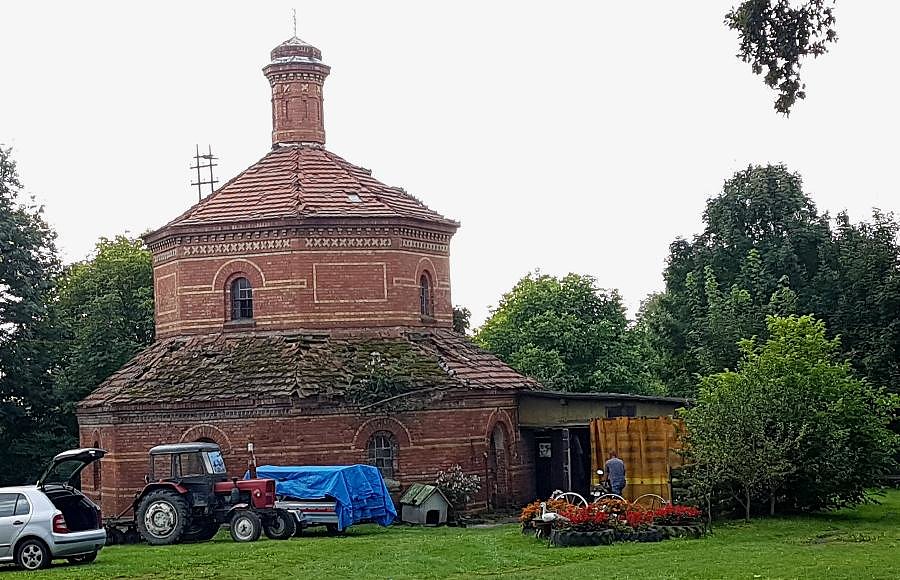 Lubiatowo (niem.Lübtow) Gołębnik z 1902 r