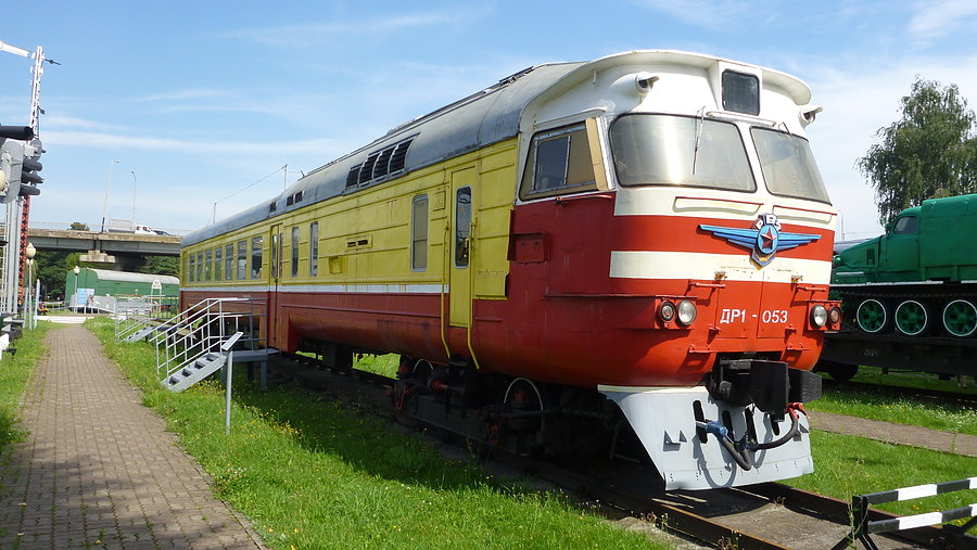 Wagon silnikowy DP1