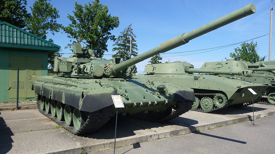 Czołg T80