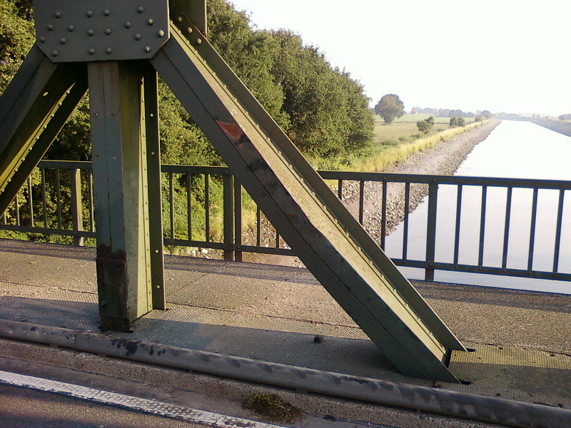 Uszkodzenie mostu