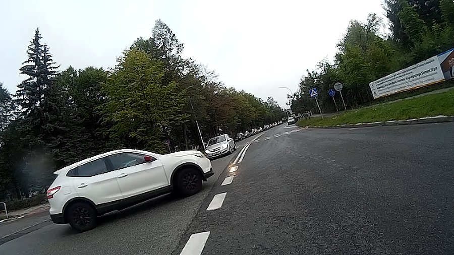 ... niewiele brakowało a byłby dzwon