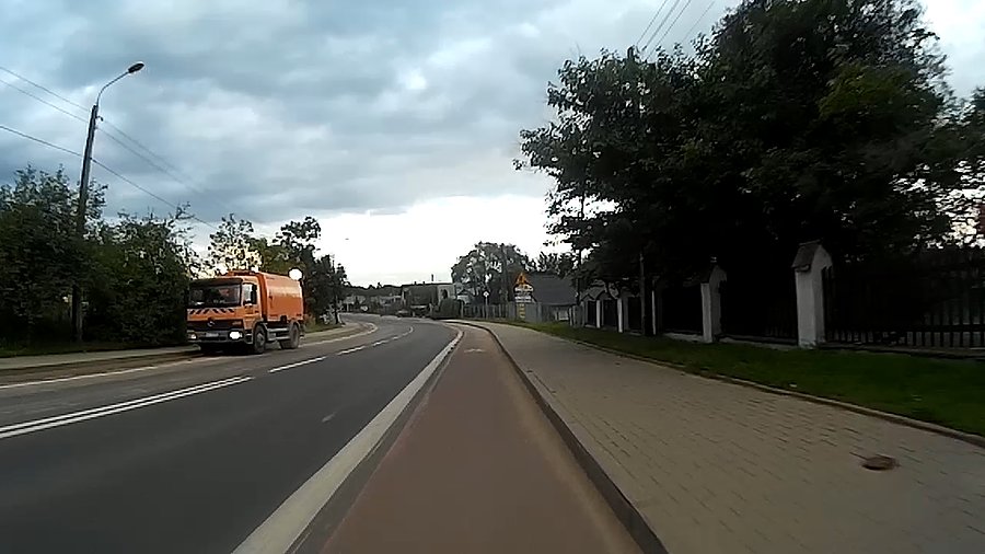 Drugi raz w tym roku sprzątają DDRkę w Kochłowicach