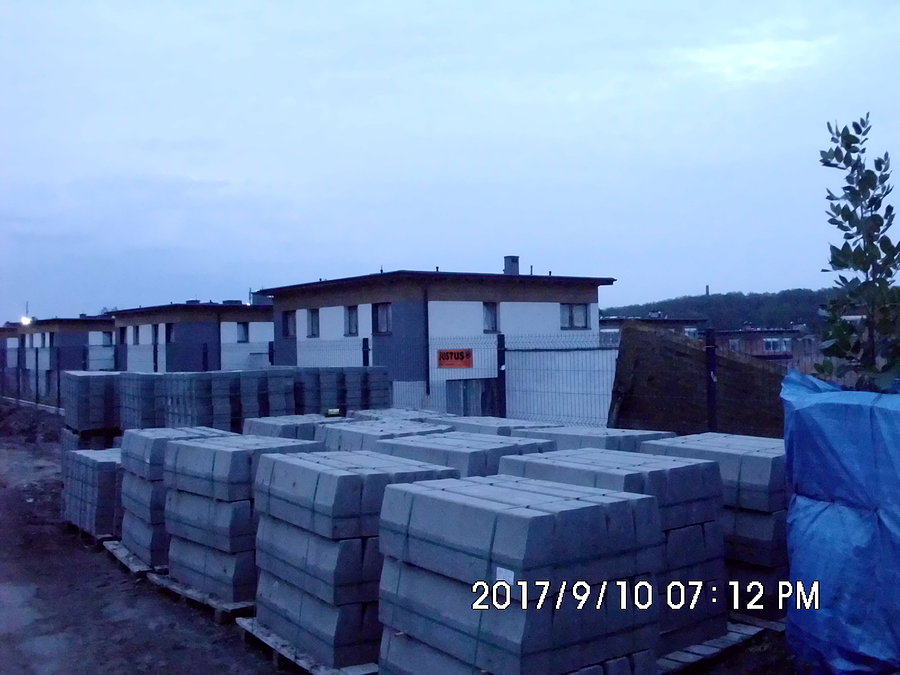 Powstające osiedle "Nowy Paryż" w Lipinach na skraju Goduli