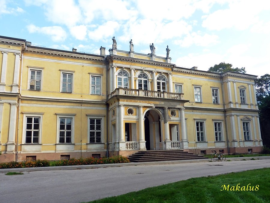 Pałac Wielopolskich w Chroberzu_2