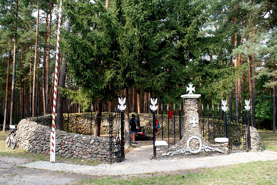 Szaniec Hubala w Anielinie