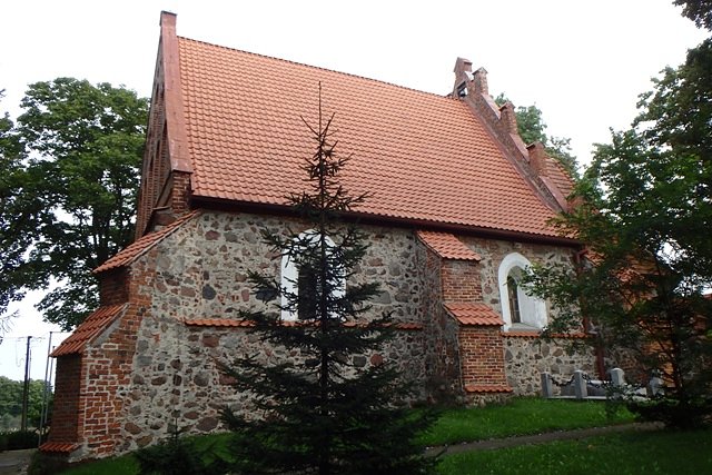 Kościół p.w. Świętej Marii Magdaleny w Orzechowie
