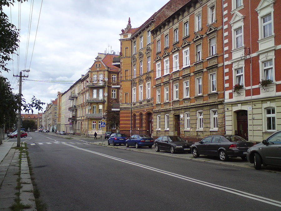 Legnica, ul. Hutników