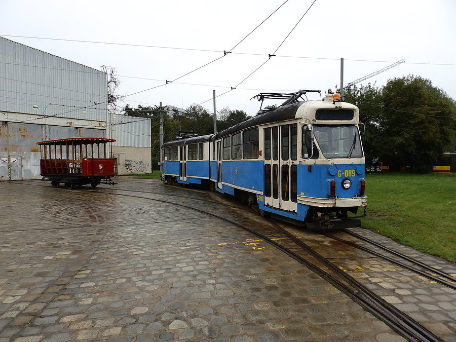 Dwukierunkowy Konstal 102Na