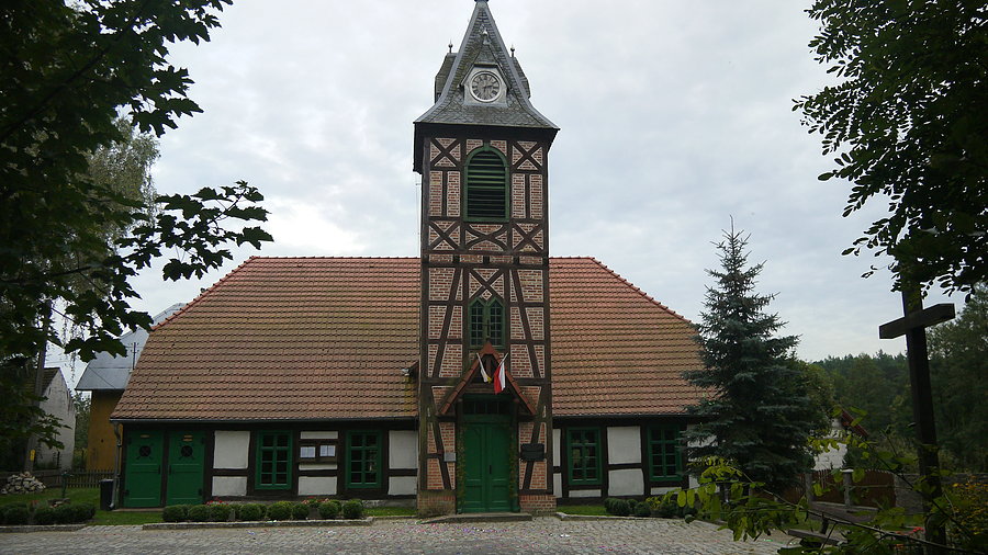 Santoczno - XVIII-wieczny kościółek