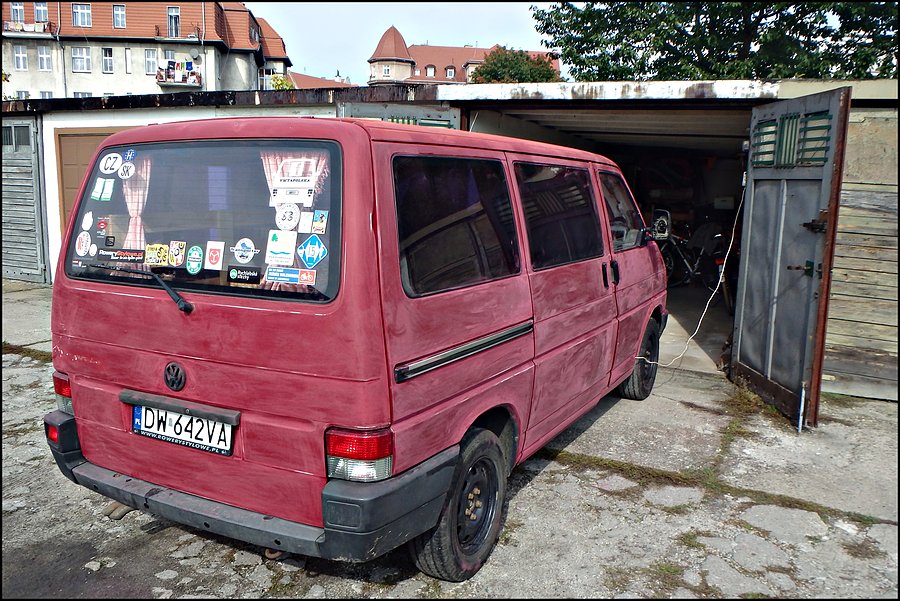 Busik przygotowany do malowania