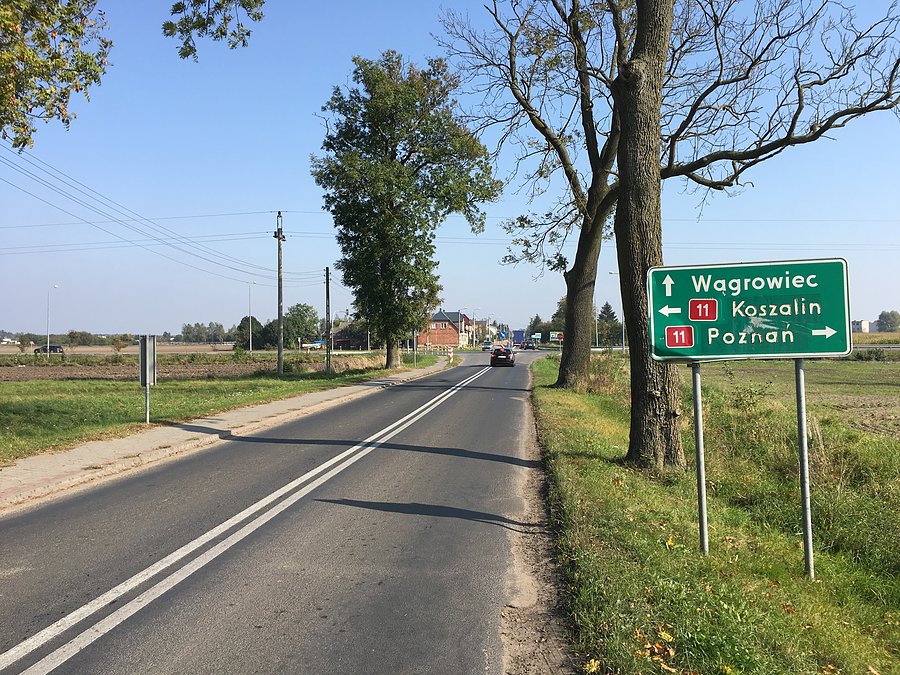 Skrzyżowanie z DK11