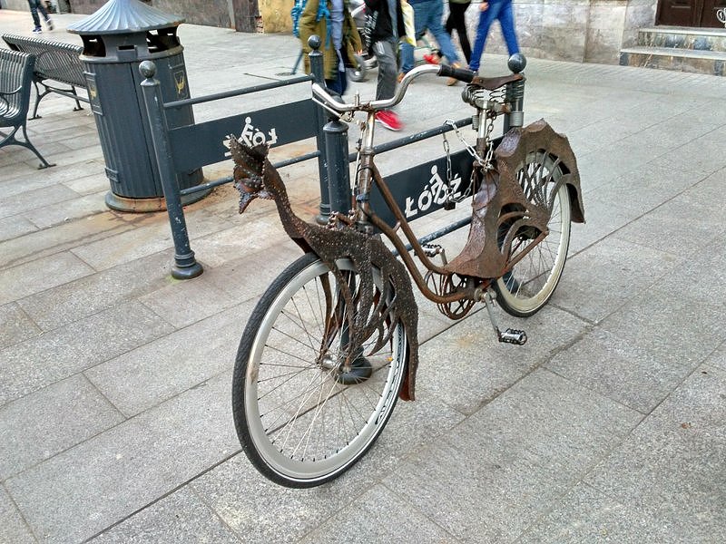 Ciekawe kto nim przyjechał?