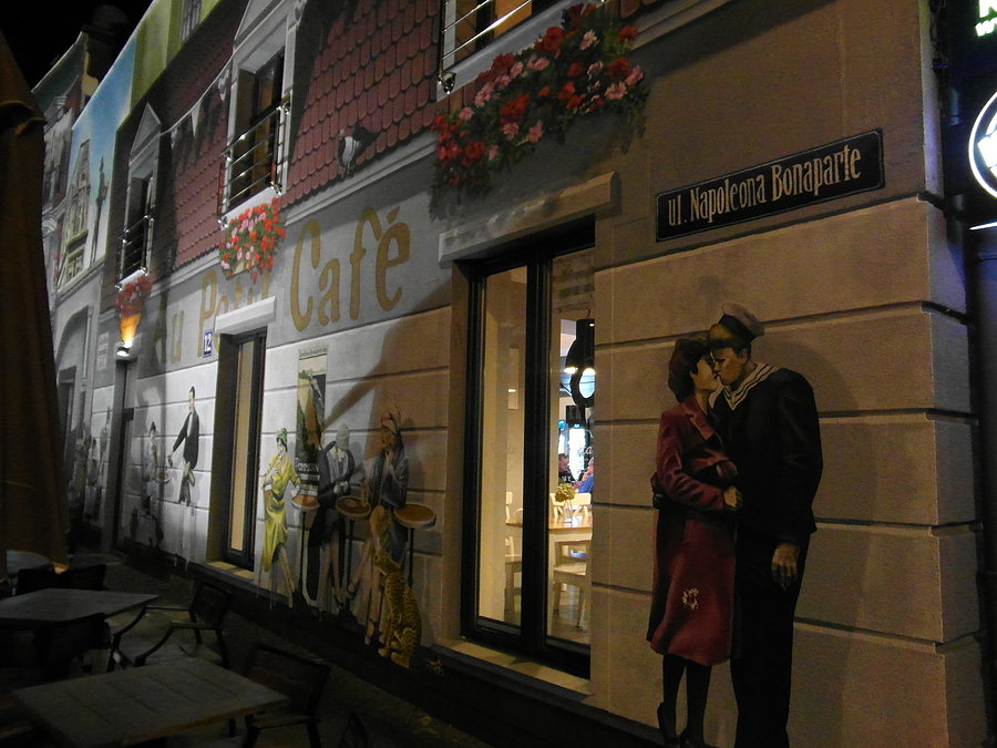 Słupskie murale nocą