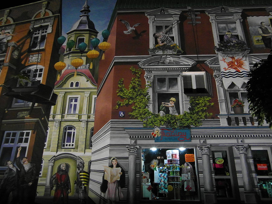 Słupskie murale nocą