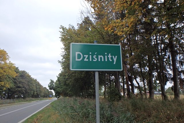 Nazwa trochę przypomina reklamę sklepu z artykułami metalowymi;)