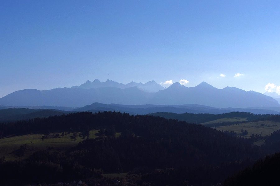 Tatry w oddali