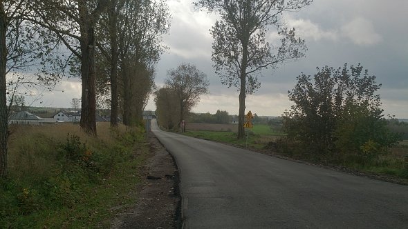 Nowy asfalt w Czerniejowie