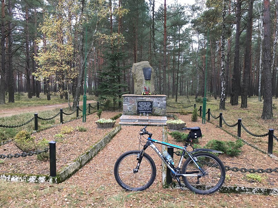 Pomnik zwiadowców w Rzecinie