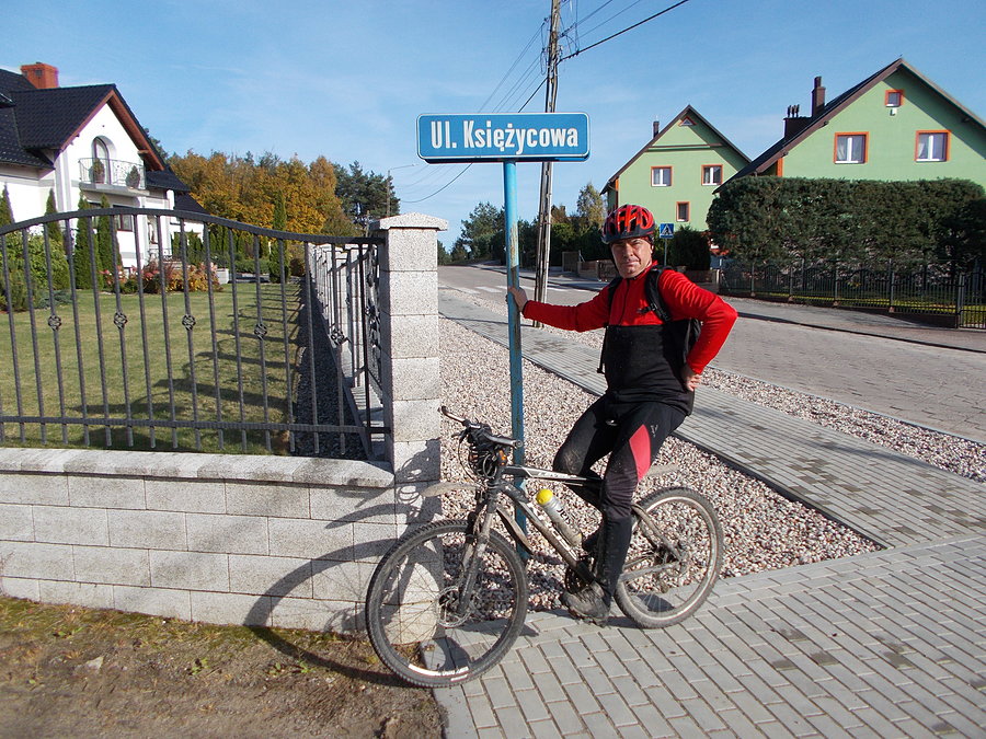 54 PreHarpagan - trafiła się ulica Księżycowa