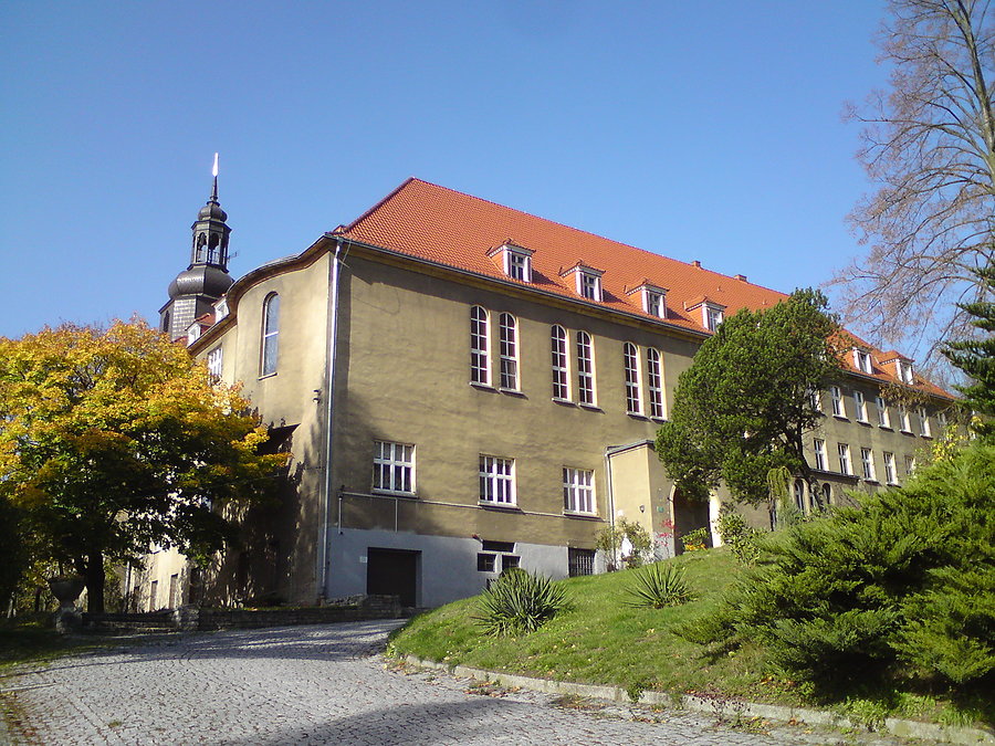 Klasztor Sióstr Maryi Niepokalanej w Bardzie