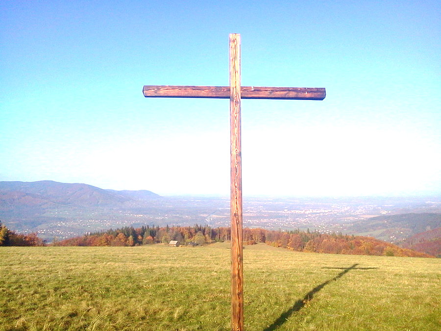 Krzyż na szczycie