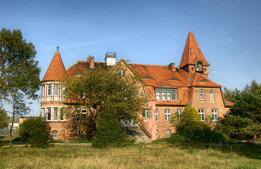 Dwór w Czernicach