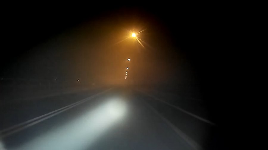 To białe to nie mgła, to smog... Smród niesamowity... Bielszowice i wirek tym czymś zasnute