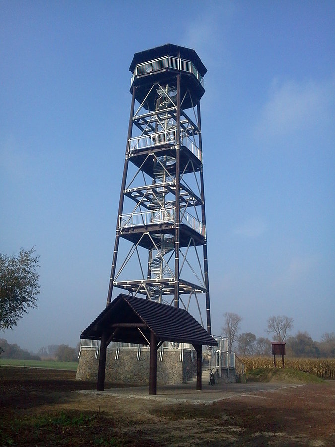 Wieża widokowa nad Odrą