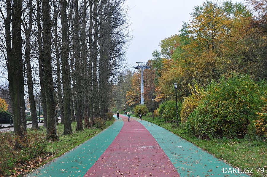 Chorzów - Park Śląski (Promenada Generała Jerzego Ziętka)