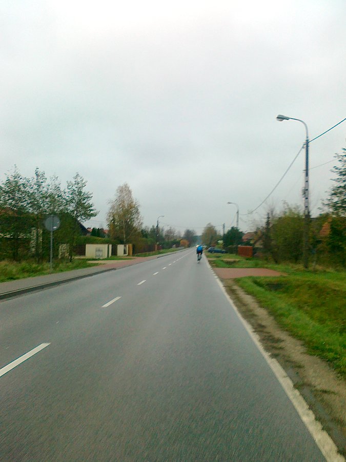 Oprócz mnie widziałam tylko jednego rowerzystę i to szoszona. Paru miejscowych nie liczę, bo dla nich rower to środek lokomocji,
