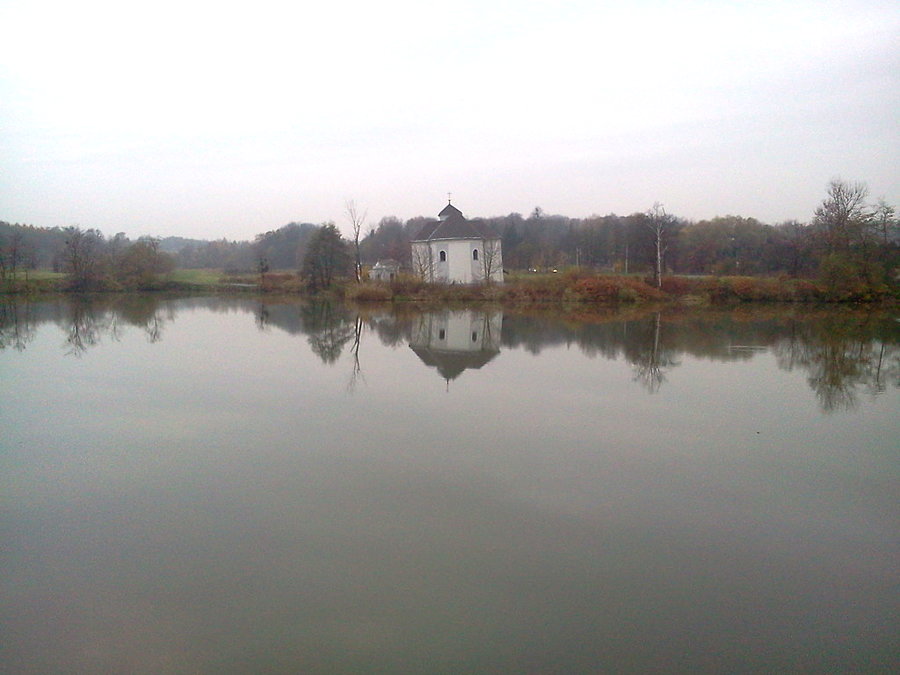 Krzywy kościół