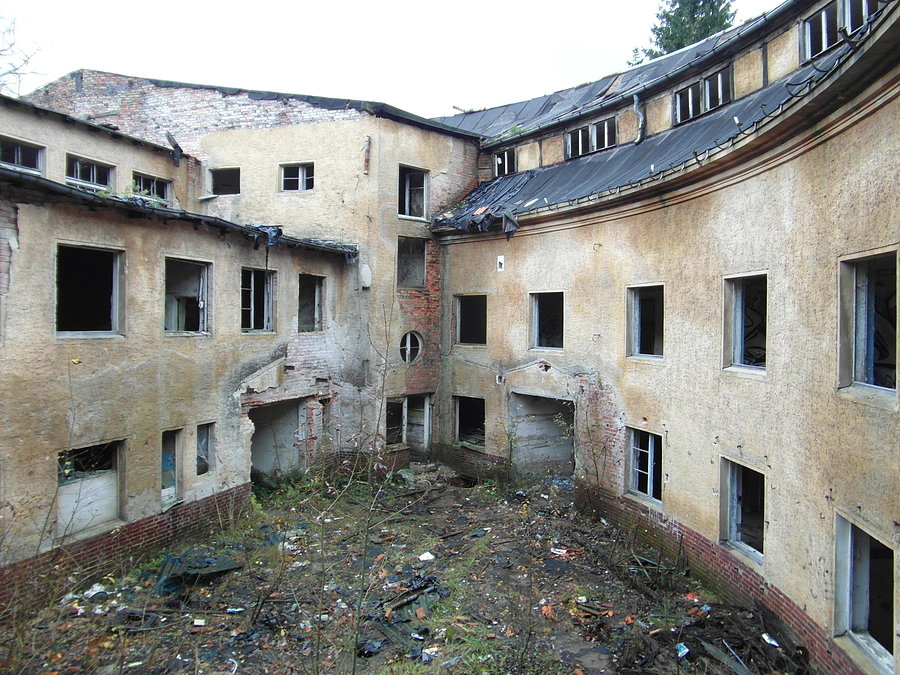 Dom Oficera - Borne Sulinowo