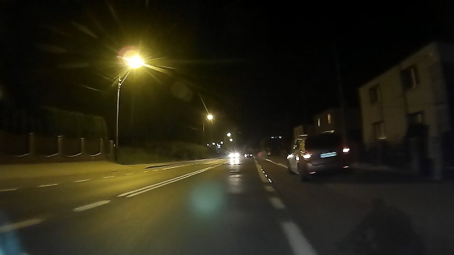 W Kochłowicach, kolejny misiek stoi na DDRce