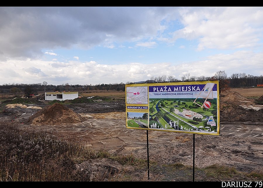 Będzin - Powstająca plaża przy rzece Czarna Przemsza