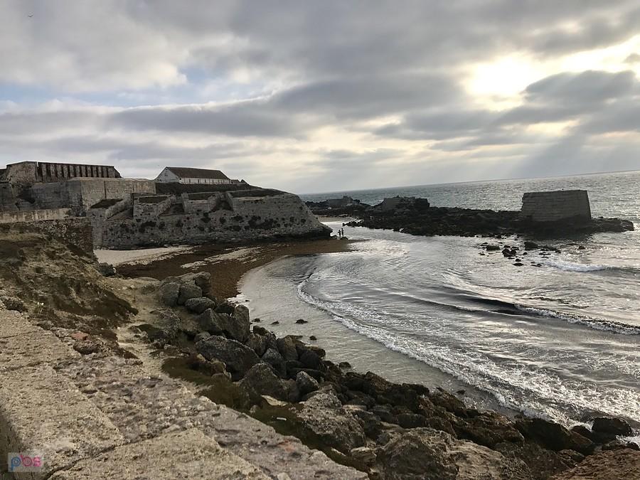kamienista plaża Tarify