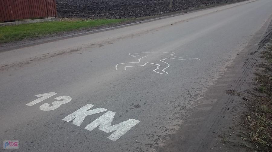 O co chodzi z tym rysunkiem ? Leżał tu trup ?