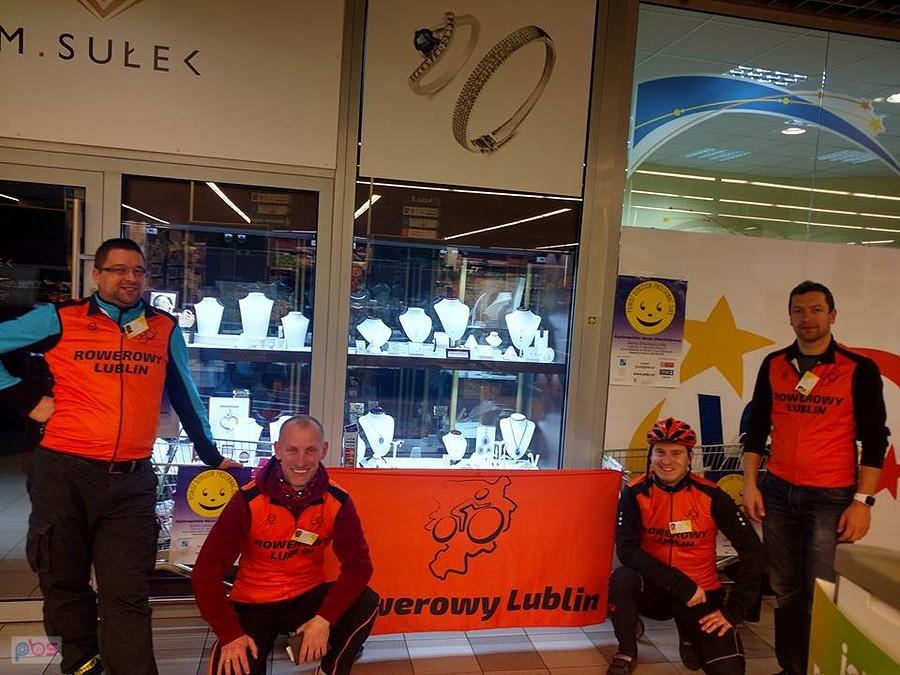Pomóż Dzieciom Przetrwać Zimę