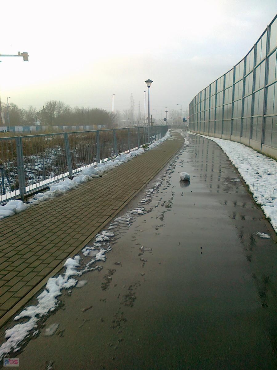 Na Lazurowej niestety nie była odśnieżana
