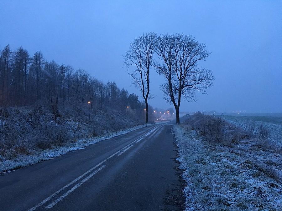 Wjazd do Czarnkowa / śnieżyca