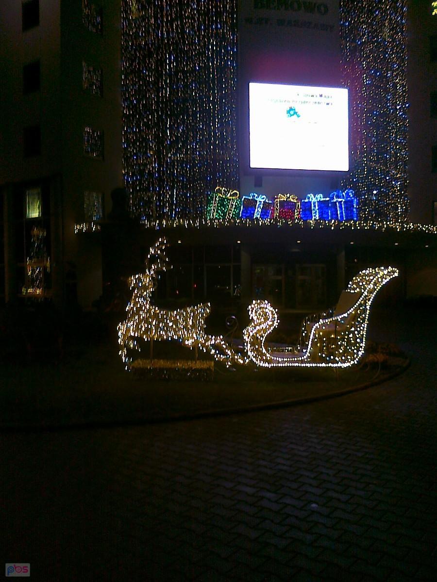 Jeszcze świeciły