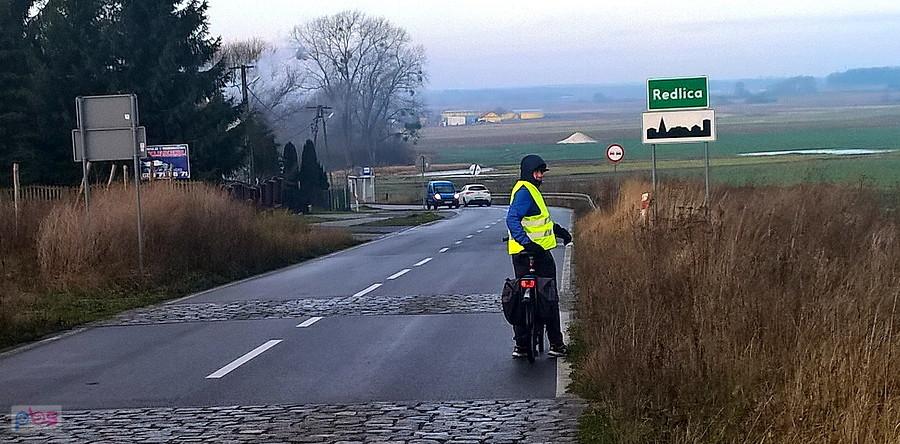 Kuba pod Redlicą w drodze do granicy.