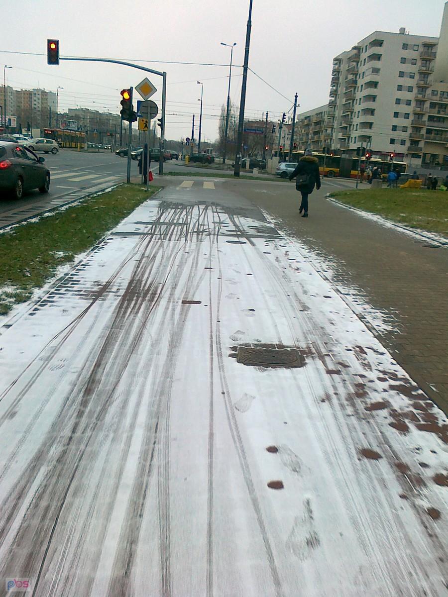 Ddr na Górczewskiej znowu zaśnieżona