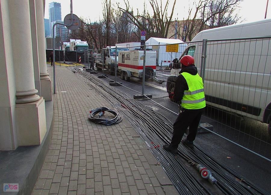 Sylwestrowa scena na Bankowym zużywa sporo energii