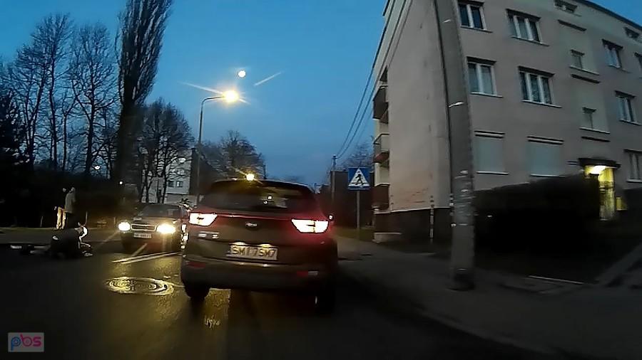 Wypadek na Śląskiej, samochód potrącił pieszego....