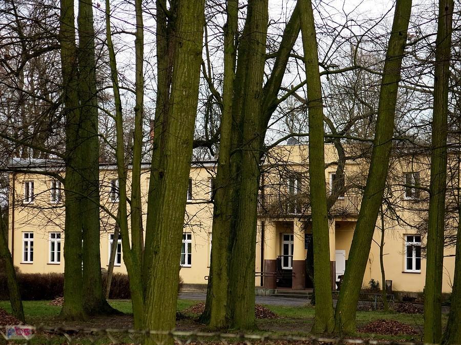 Dwór w Rudniku - dzisiejsza siedziba szkoły