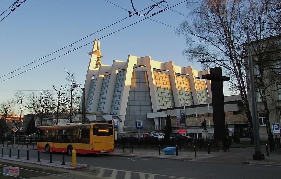 Przy Sanktuarium na Rakowieckiej