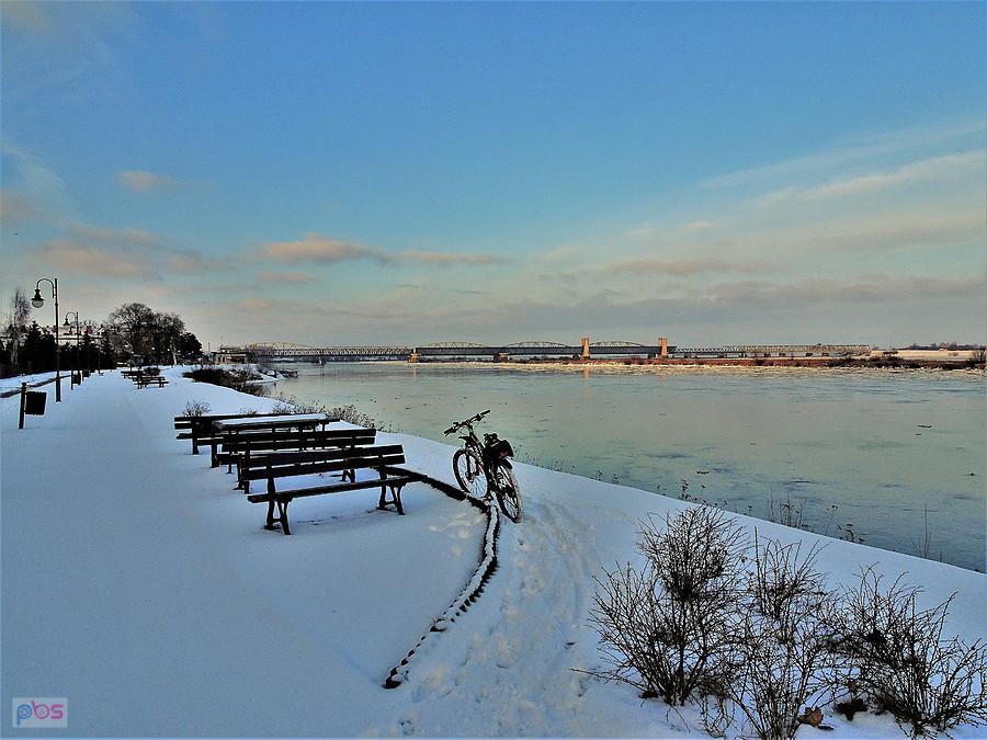 W zimowej scenerii - na rowerze. Okolice Tczewa.